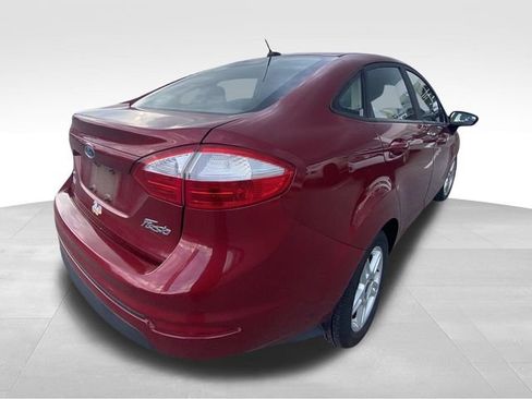 Used 2017 Ford Fiesta SE FWD image 9