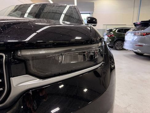 Used 2022 Jeep Grand Cherokee L Summit AWD/4WD image 9
