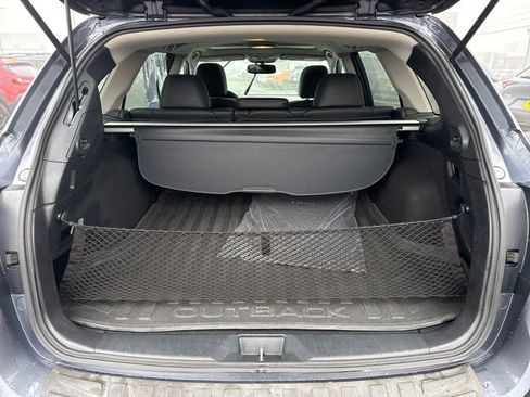 Used 2015 Subaru Outback 2.5i Limited image 12