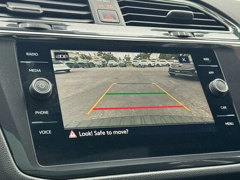 Used 2024 Volkswagen Tiguan SEL R-Line AWD/4WD image 18