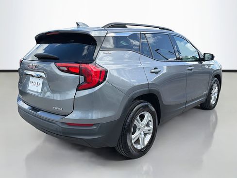 Used 2020 GMC Terrain SLE w/ Driver Convenience Package AWD/4WD image 4