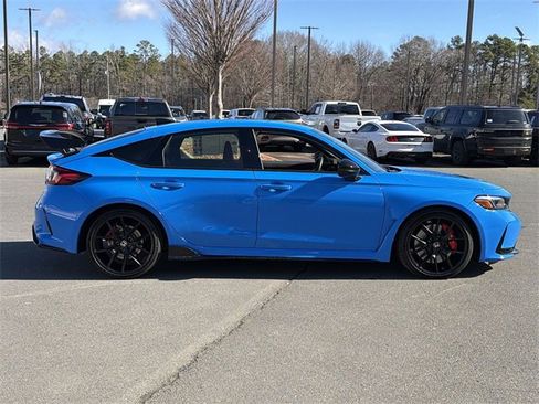 Used 2025 Honda Civic Type R image 13