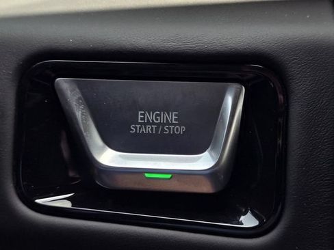 New 2026 GMC Yukon AT4 Ultimate AWD/4WD image 24