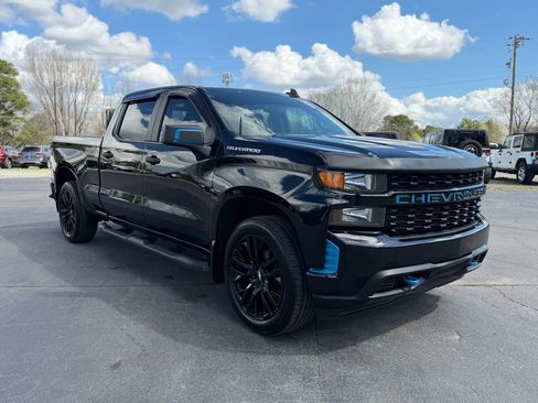 Used 2019 Chevrolet Silverado 1500 Custom image 9