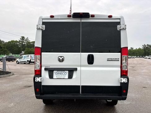 Used 2025 RAM ProMaster 2500 w/ U-Haul Equipment Group FWD image 6