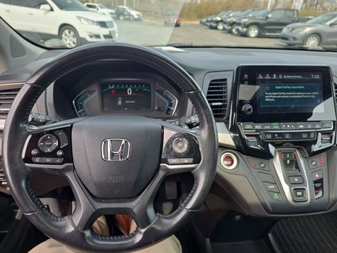 Used 2018 Honda Odyssey EX-L image 14