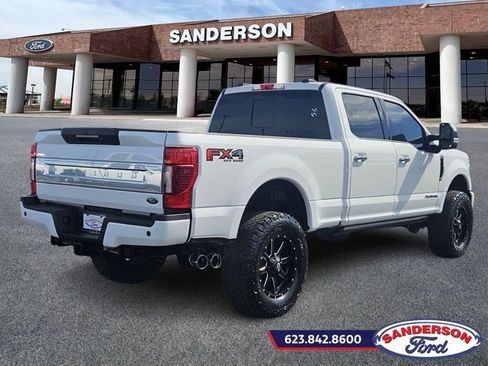 Used 2022 Ford F350 Platinum image 3