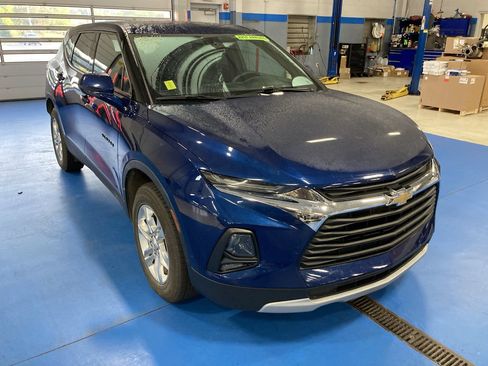 Used 2022 Chevrolet Blazer LT AWD/4WD image 1