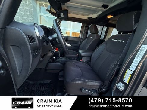 Used 2014 Jeep Wrangler Unlimited Rubicon w/ Connectivity Group AWD/4WD image 22