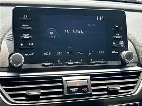 Used 2019 Honda Accord LX image 25