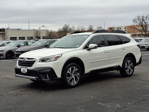 Used 2022 Subaru Outback Limited XT image 35