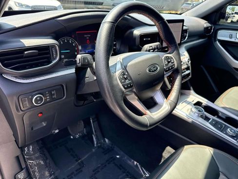 Used 2023 Ford Explorer Timberline w/ Timberline Technology Package AWD/4WD image 31