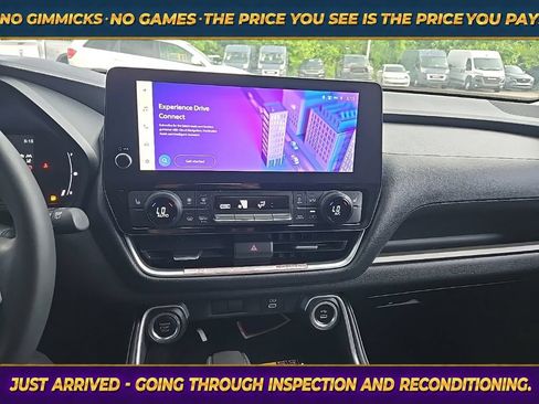 Used 2025 Toyota Grand Highlander FWD image 20