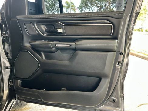 Used 2023 RAM 1500 Laramie RWD image 31
