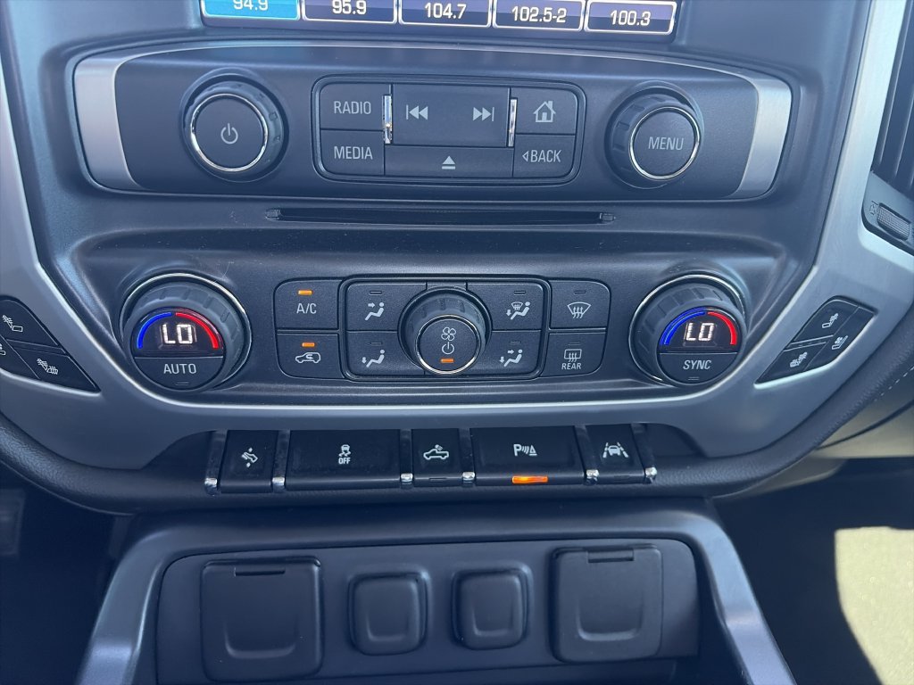 Used 2018 GMC Sierra 1500 SLT AWD/4WD image 24