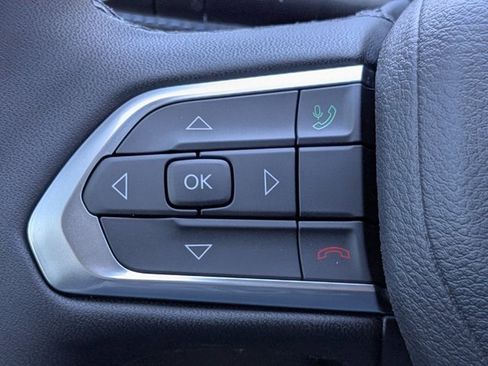 New 2026 Jeep Compass Latitude image 24