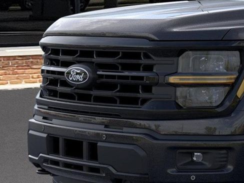 Used 2025 Ford F150 XLT w/ Equipment Group 302A MID AWD/4WD image 17