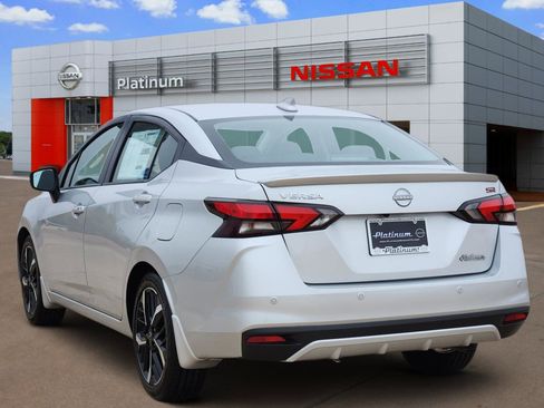 New 2025 Nissan Versa SR image 5