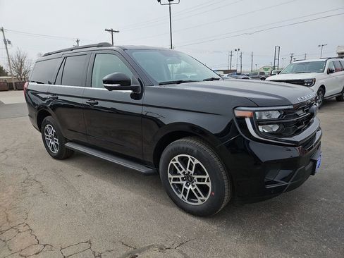 New 2026 Ford Expedition Active image 1
