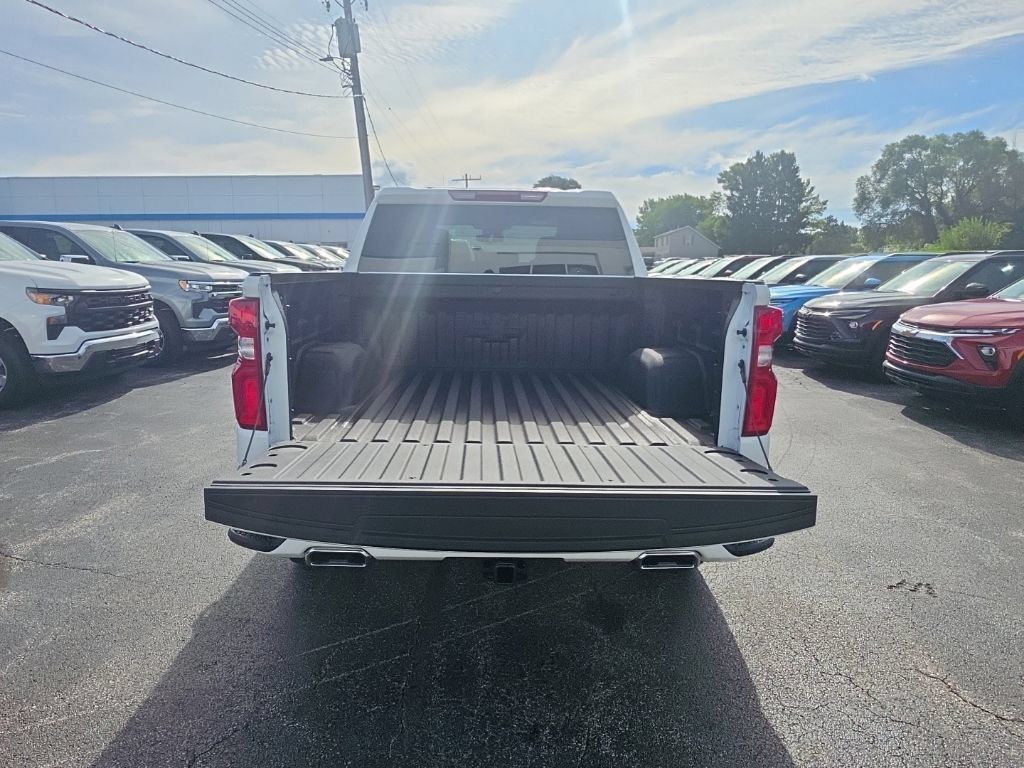 New 2026 Chevrolet Silverado 1500 RST w/ Z71 Off-Road Package AWD/4WD image 8