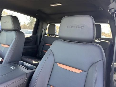 New 2026 GMC Sierra 1500 AT4 w/ AT4 Premium Package AWD/4WD image 27