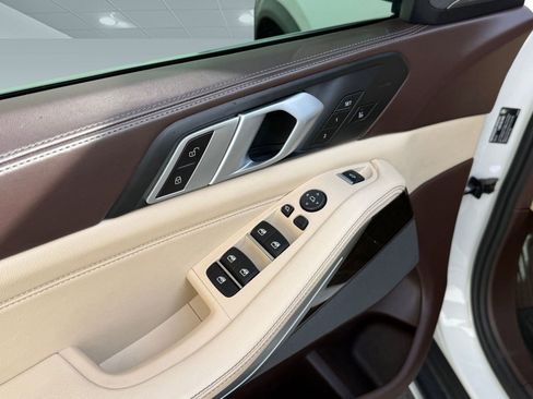 Used 2019 BMW X5 xDrive50i w/ Executive Package image 20