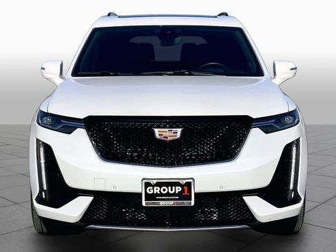 Used 2025 Cadillac XT6 Sport w/ Technology Package AWD/4WD image 4