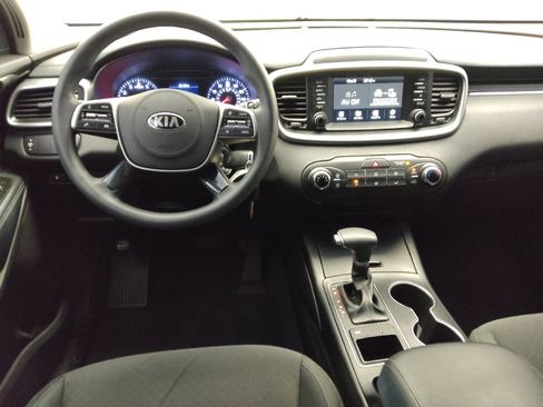 Used 2020 Kia Sorento FWD V6 image 22