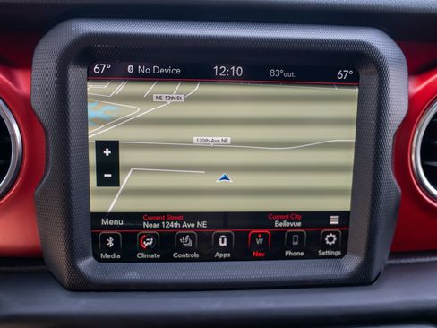 Used 2021 Jeep Wrangler Unlimited Rubicon AWD/4WD image 15