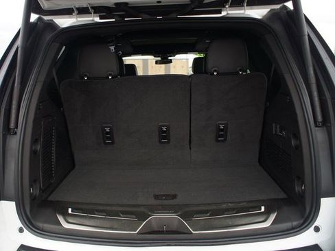 Used 2022 Chevrolet Tahoe RST w/ Luxury Package image 19