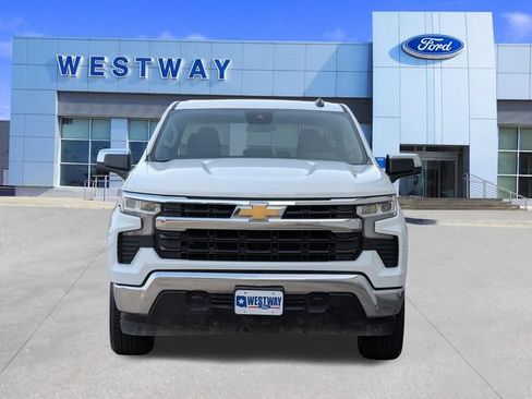 Used 2025 Chevrolet Silverado 1500 LT AWD/4WD image 9