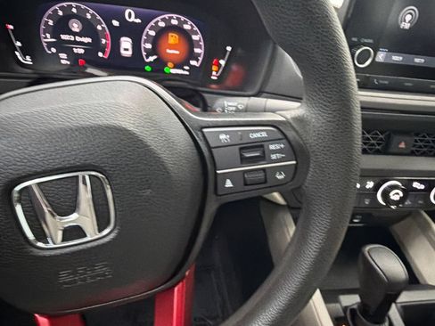 Used 2024 Honda Accord EX image 25