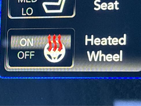 Used 2019 RAM 1500 Limited image 31