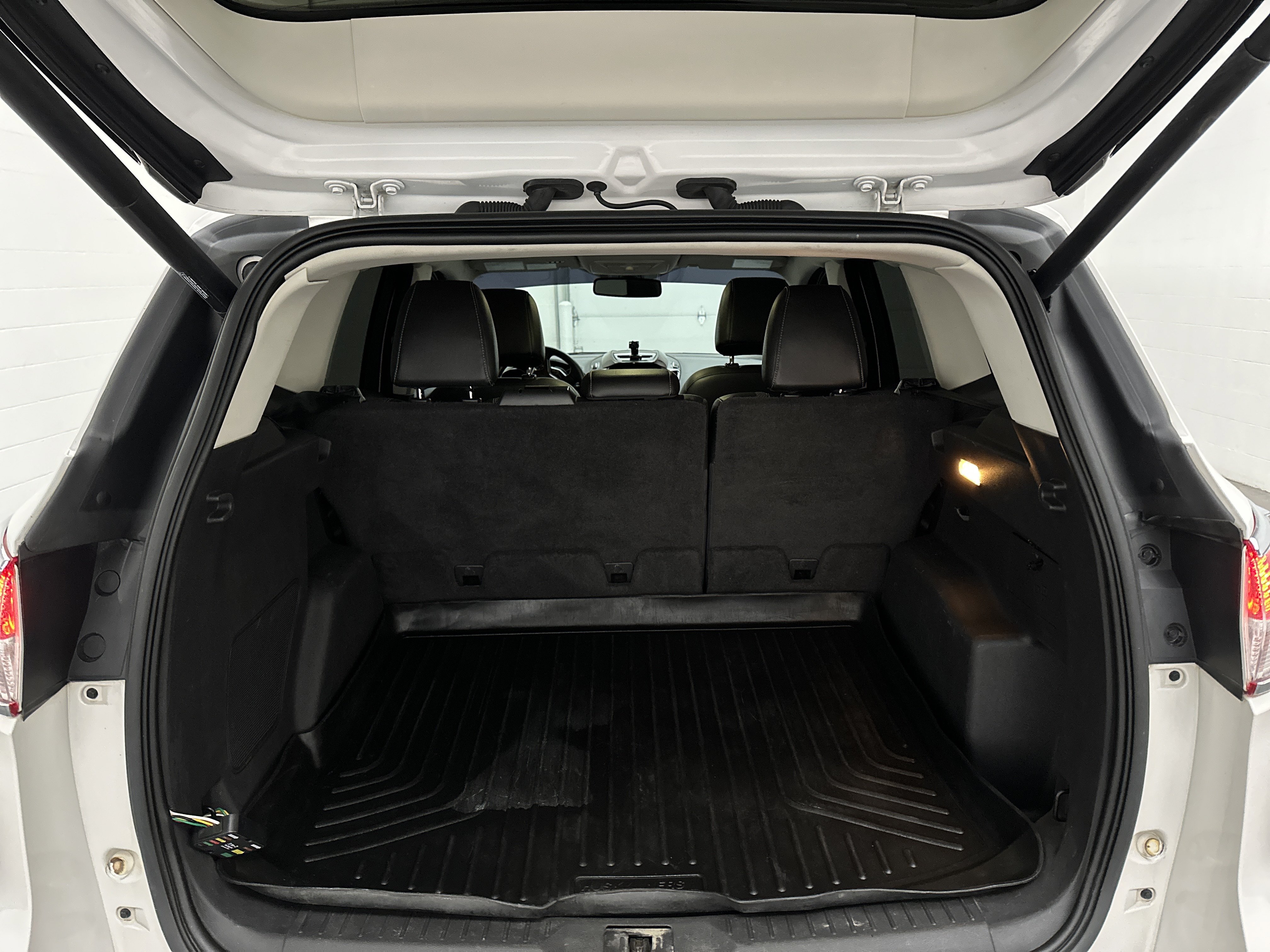 Used 2013 Ford Escape Titanium FWD image 13