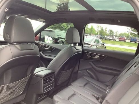 Used 2025 Audi Q7 2.0T Premium AWD/4WD image 21