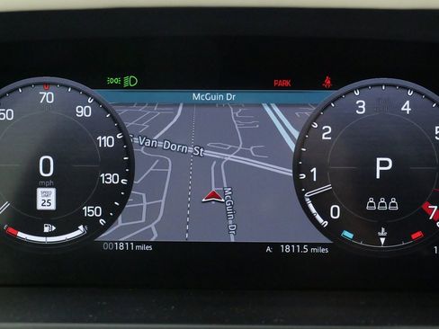 Used 2024 Land Rover Defender 110 S image 57