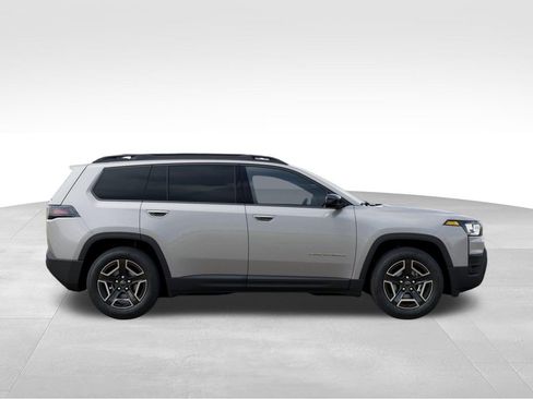New 2026 Jeep Cherokee Laredo image 22