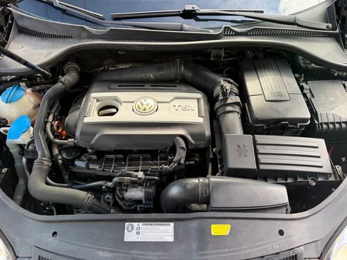 Used 2010 Volkswagen Jetta Wolfsburg Edition FWD image 16