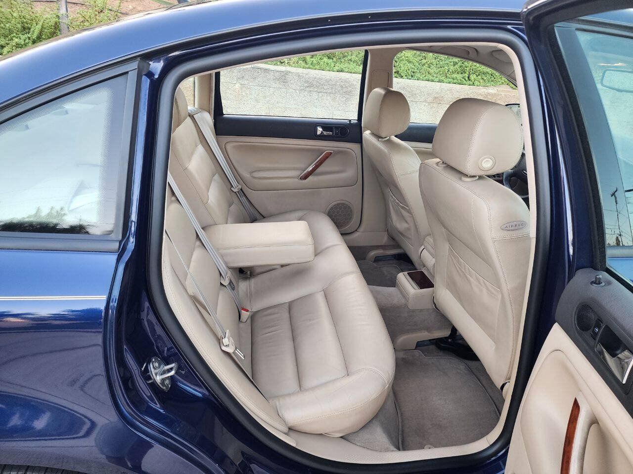 Used 2000 Volkswagen Passat GLX AWD/4WD image 14