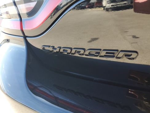 Used 2022 Dodge Charger SXT w/ Blacktop Package image 29