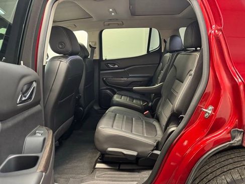 Used 2023 GMC Acadia Denali image 30