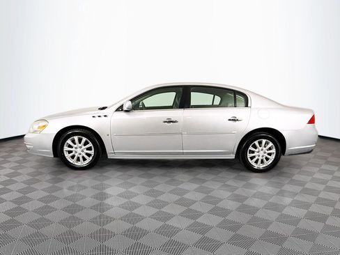 Used 2010 Buick Lucerne CXL FWD image 4