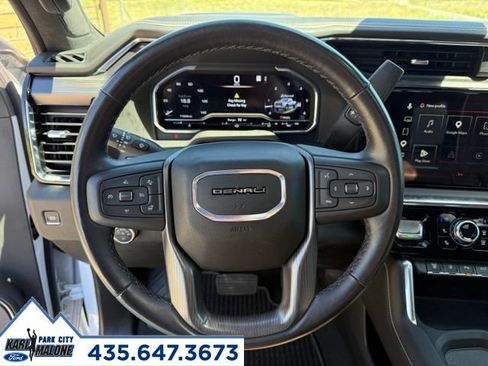 Used 2025 GMC Sierra 3500 Denali Ultimate AWD/4WD image 19