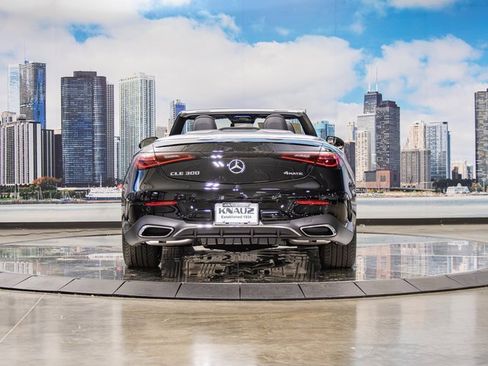 Used 2026 Mercedes-Benz CLE 300 4MATIC Cabriolet image 13