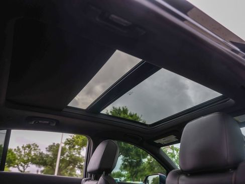 Used 2021 Cadillac XT4 Sport image 31