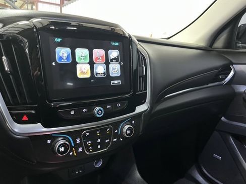 Used 2019 Chevrolet Traverse Premier w/ Redline Edition image 16