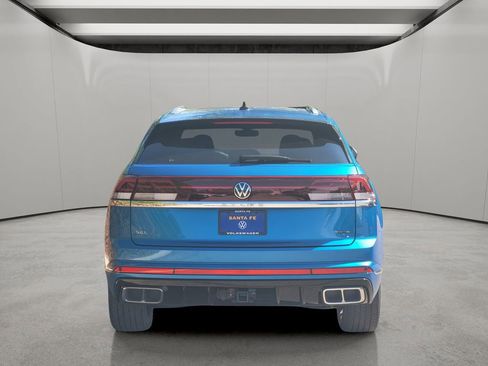 Used 2024 Volkswagen Atlas Cross Sport SEL Premium R-Line AWD/4WD image 2