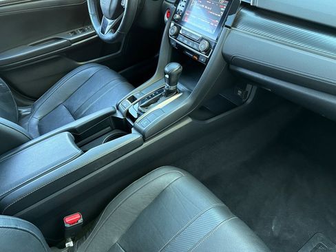 Used 2019 Honda Civic Sport Touring image 32