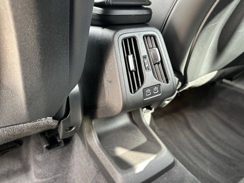 Used 2025 BMW X1 xDrive28i w/ Technology Package image 26