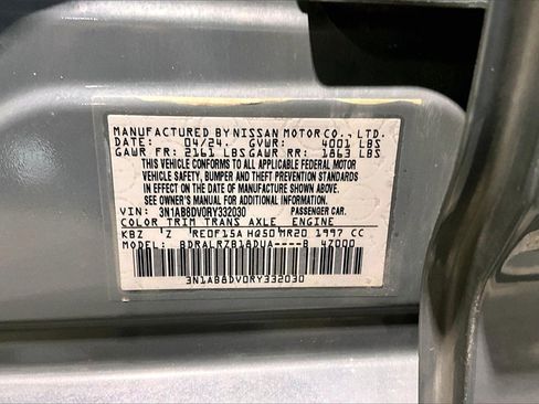 Used 2024 Nissan Sentra SR w/ Trunk Package image 34